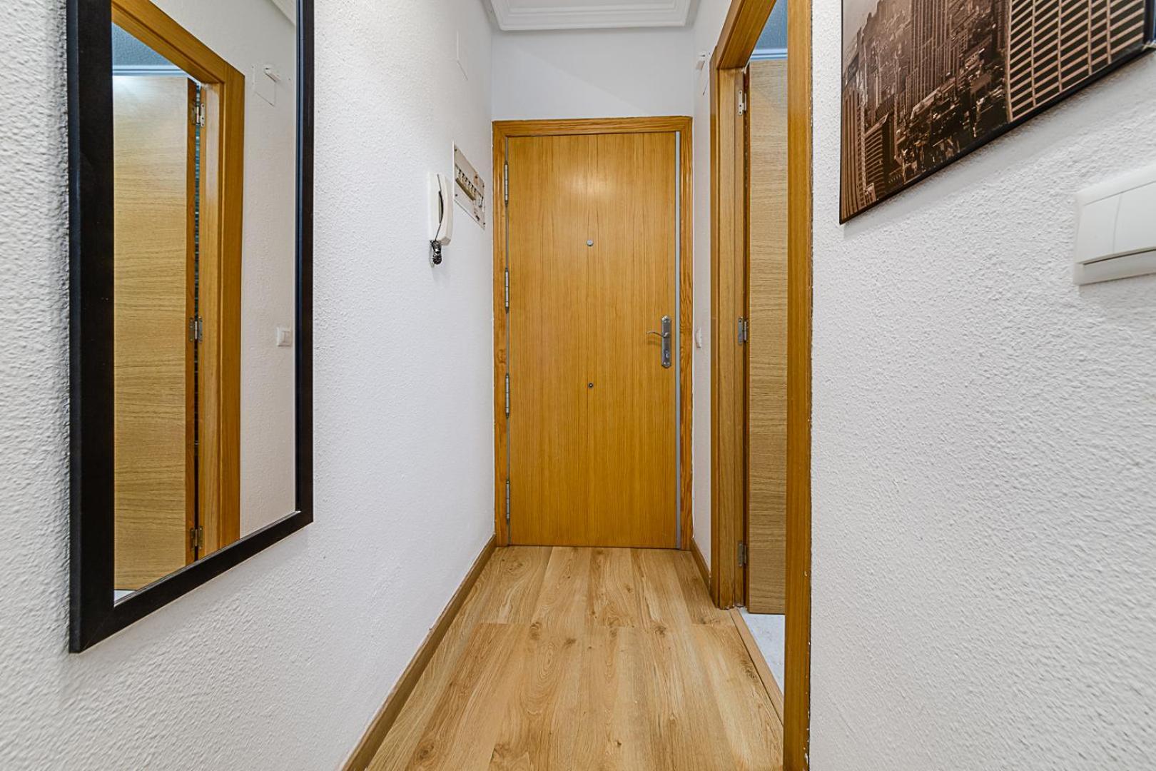 Отличная Квартира В 3 Мин От Пляжа 230 М, Торревьеха Apartment Torrevieja Exterior photo